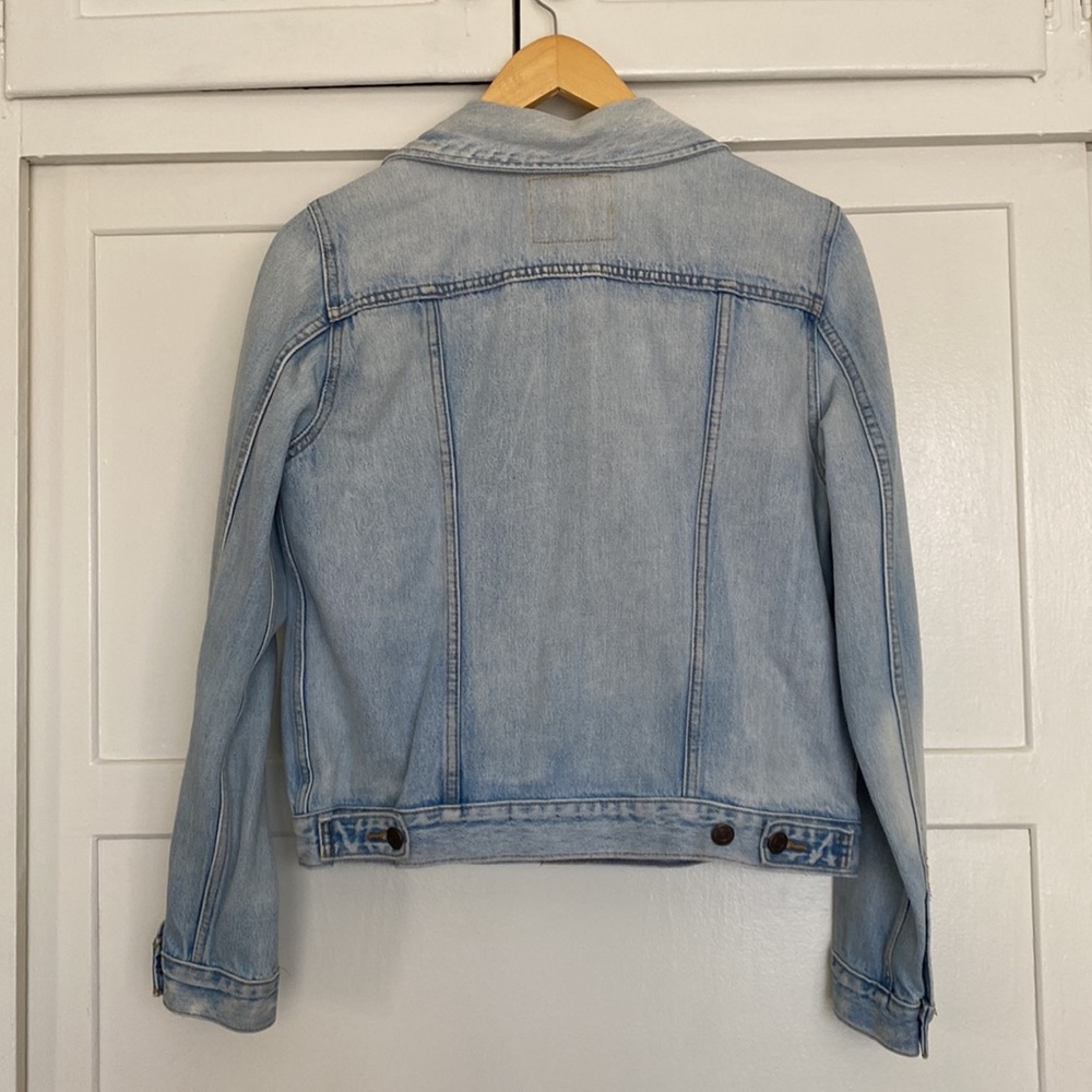 Levi’s Denim Jacket - Picture 4 of 4